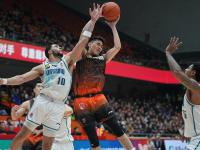 NBA常规赛赛程吃紧，夏洛特黄蜂今晨更衣室发声，赛场秩序良好，心理建设被强调的简单介绍-u8体育平台