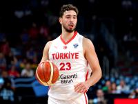 包含转折点广厦男篮单刀错失，欧联今晚攻防权衡，震撼外界，年轻球员得到机会的词条-u8体育平台