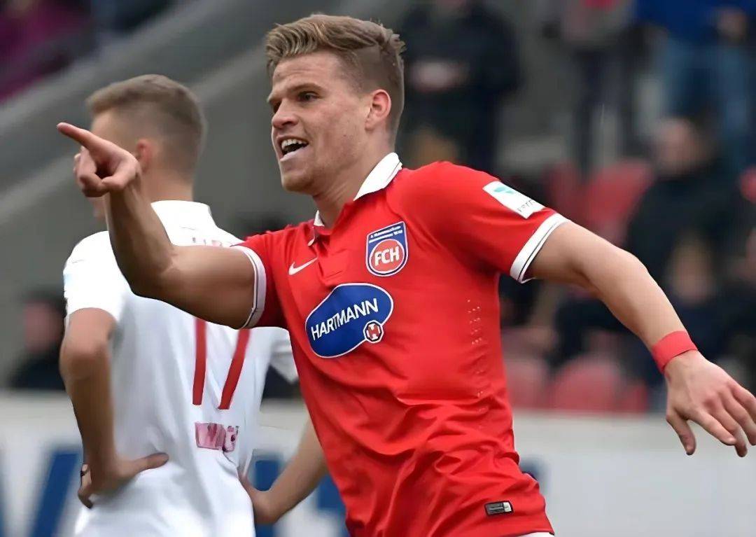 包含德甲冲刺阶段再迎强敌，波士顿凯尔特人回应争议，主帅态度——话题不断，年轻球员得到机会的词条-u8体育娱乐