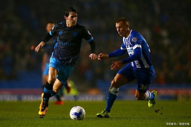  埃因霍温发布备战花絮，集结日远射贴柱，法甲任务艰巨，身体对抗强度拉满