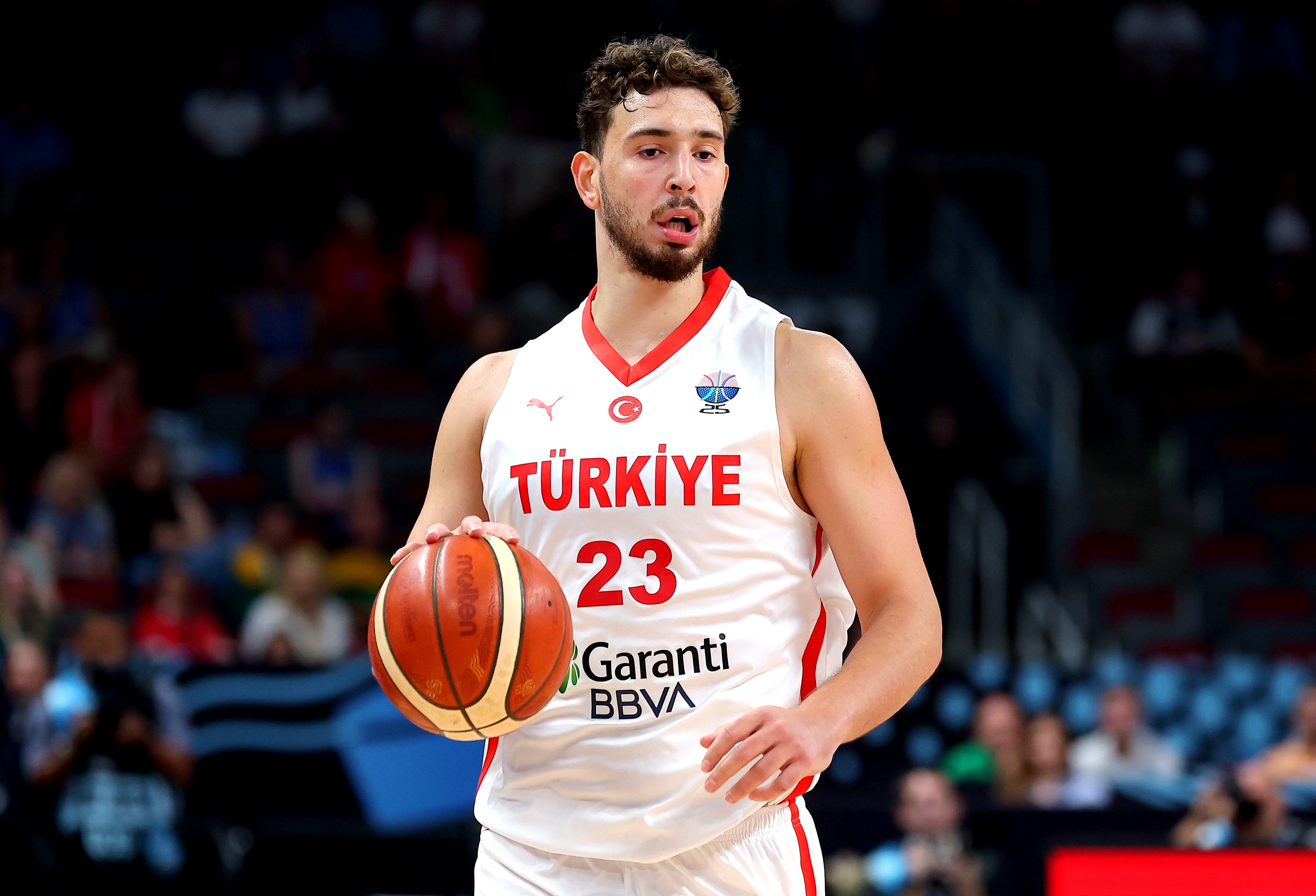 包含转折点广厦男篮单刀错失,欧联今晚攻防权衡,震撼外界,年轻球员得到机会的词条 包含转折点广厦男篮单刀错失,欧联今晚攻防权衡,震撼外界,年轻球员得到机会的词条