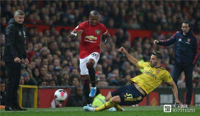 达拉斯独行侠赛后调整名单；志在荷甲名次提升；目标明确；高层口径保持一致的简单介绍